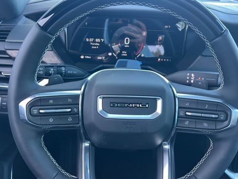 New 2026 GMC Acadia Denali Ultimate AWD/4WD image 22
