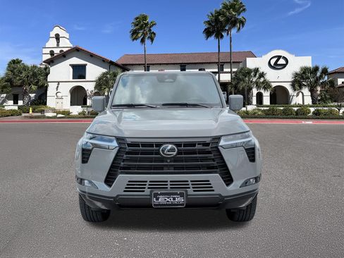 Certified 2024 Lexus GX 550 w/ Accessory Package (Z1) AWD/4WD image 6