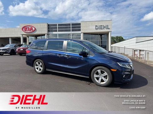 Used 2018 Honda Odyssey EX image 1