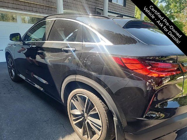 Certified 2023 INFINITI QX55 Essential AWD/4WD image 2
