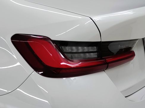 New 2026 BMW 330i Sedan w/ Convenience Package image 8