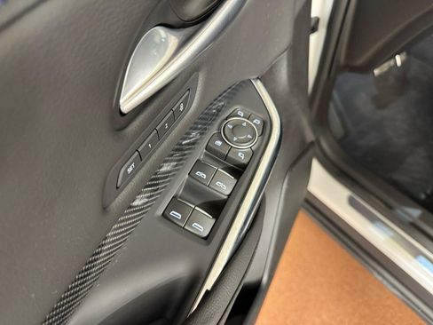 Used 2025 Cadillac XT4 Sport w/ Cold Weather Package image 17