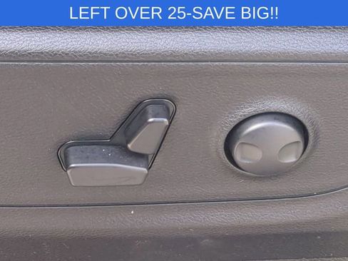 Used 2025 RAM 1500 Big Horn AWD/4WD image 17