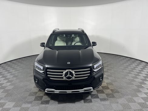 Used 2026 Mercedes-Benz GLB 250 image 8