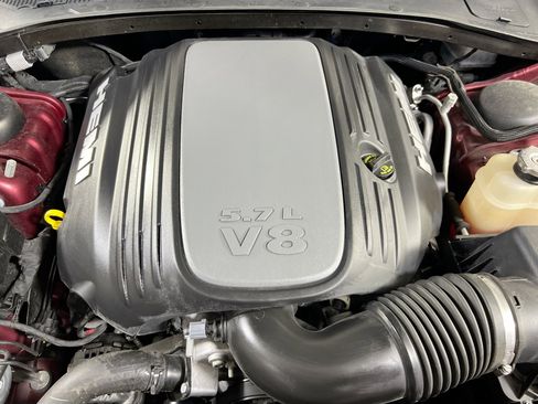 Used 2022 Dodge Charger R/T w/ Blacktop Package image 27