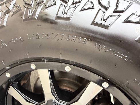 Used 2006 Chevrolet Silverado 2500 LT w/ Heavy-Duty Power Package image 36