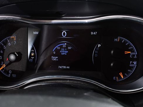 Used 2021 Jeep Grand Cherokee Limited w/ Quick Order Package 28K 80th AWD/4WD image 25