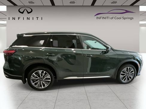 New 2026 INFINITI QX60 Luxe w/ Family Package image 8