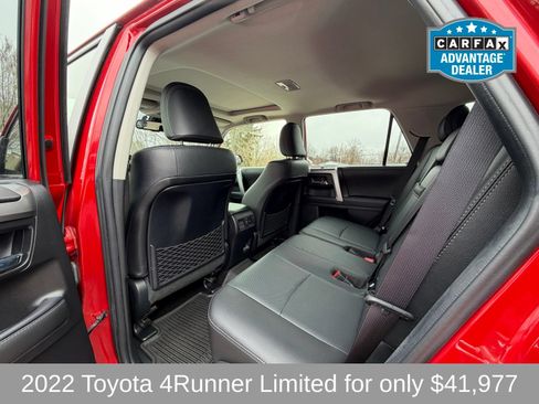 Used 2022 Toyota 4Runner Limited AWD/4WD image 9
