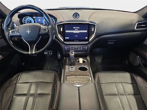Used 2022 Maserati Ghibli Modena Q4 image 10