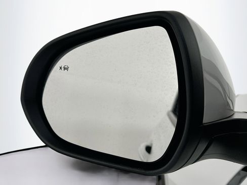 Used 2025 Buick Encore GX Preferred image 16