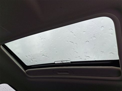 Certified 2021 Ford EcoSport SE w/ SE Convenience Package image 15