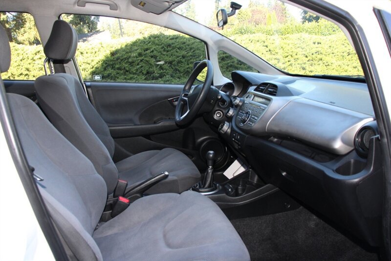 Used 2011 Honda Fit image 13