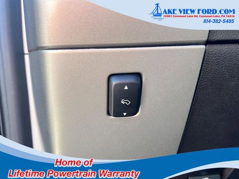 Used 2014 Ford Expedition Limited AWD/4WD image 24