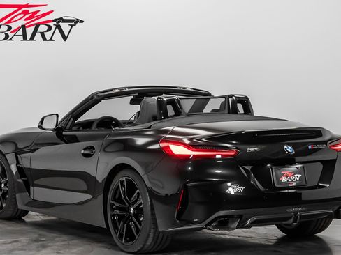 Used 2025 BMW Z4 M40i w/ Edition image 3