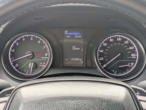 Used 2024 Toyota Camry SE image 27
