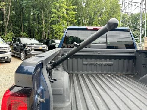 Used 2022 GMC Sierra 1500 Denali w/ Technology Package AWD/4WD image 50