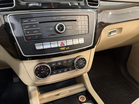 Used 2018 Mercedes-Benz GLE 350 image 20