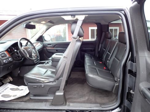 Used 2013 GMC Sierra 2500 SLT w/ SLT Convenience Package AWD/4WD image 8