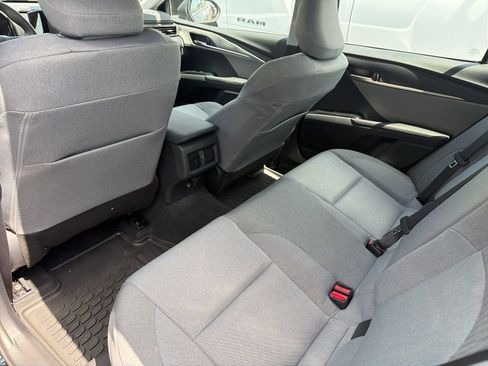 Used 2026 Toyota Camry LE w/ Convenience Package FWD image 6