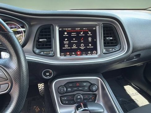 Used 2021 Dodge Challenger R/T Scat Pack RWD image 26