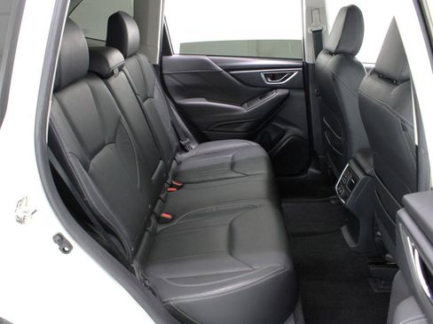 Used 2019 Subaru Forester Limited AWD/4WD image 43