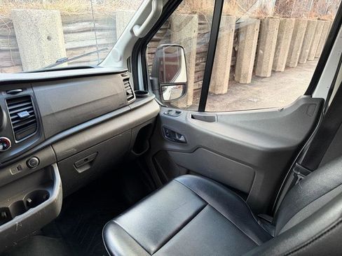 Used 2020 Ford Transit 250 Medium Roof image 16