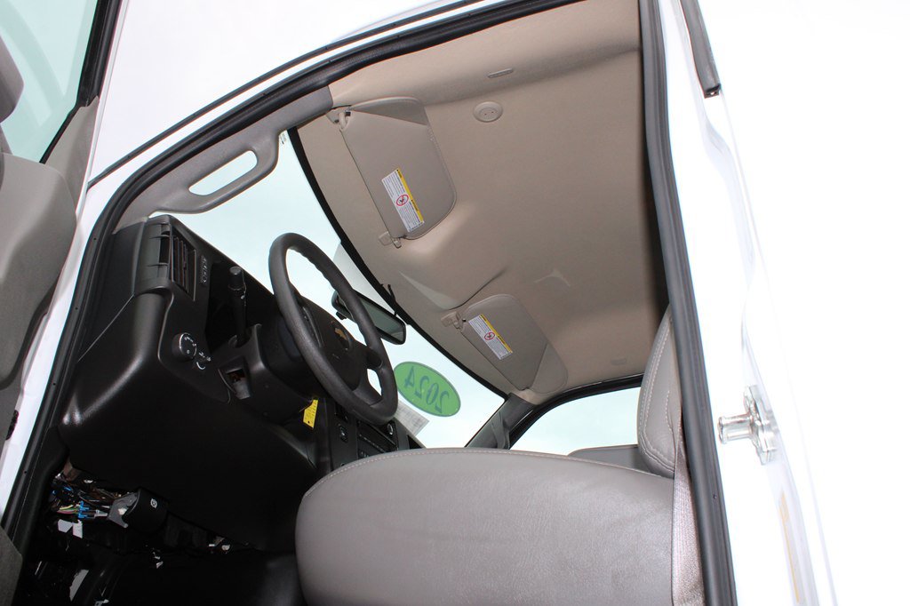 Used 2024 Chevrolet Express 2500 w/ Driver Convenience Package RWD image 27