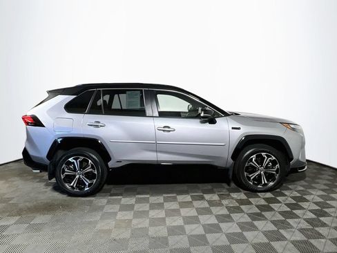 Used 2024 Toyota RAV4 XSE w/ Weather Package AWD/4WD image 8