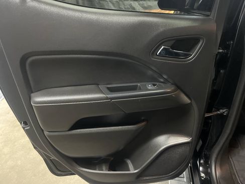 Used 2018 GMC Canyon Denali AWD/4WD image 27