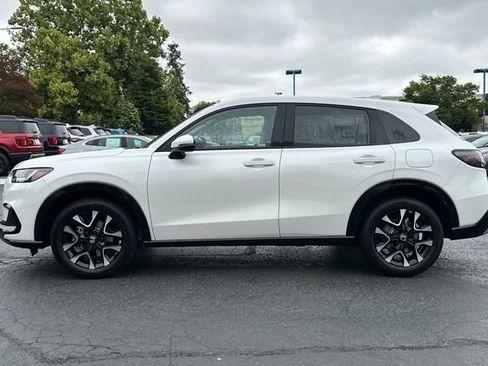 New 2026 Honda HR-V EX-L image 6