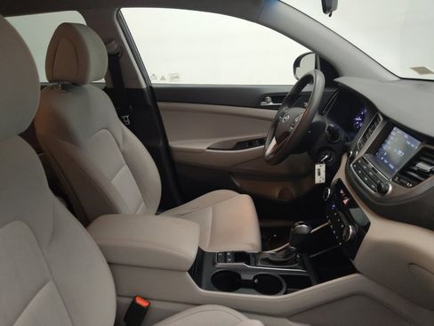 Used 2018 Hyundai Tucson SEL image 21