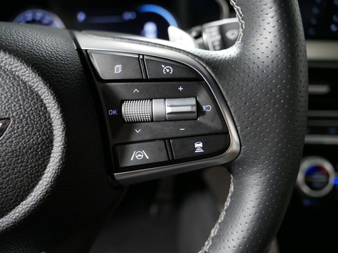 Used 2023 Genesis G70 2.0T w/ Sport Prestige Package AWD/4WD image 28