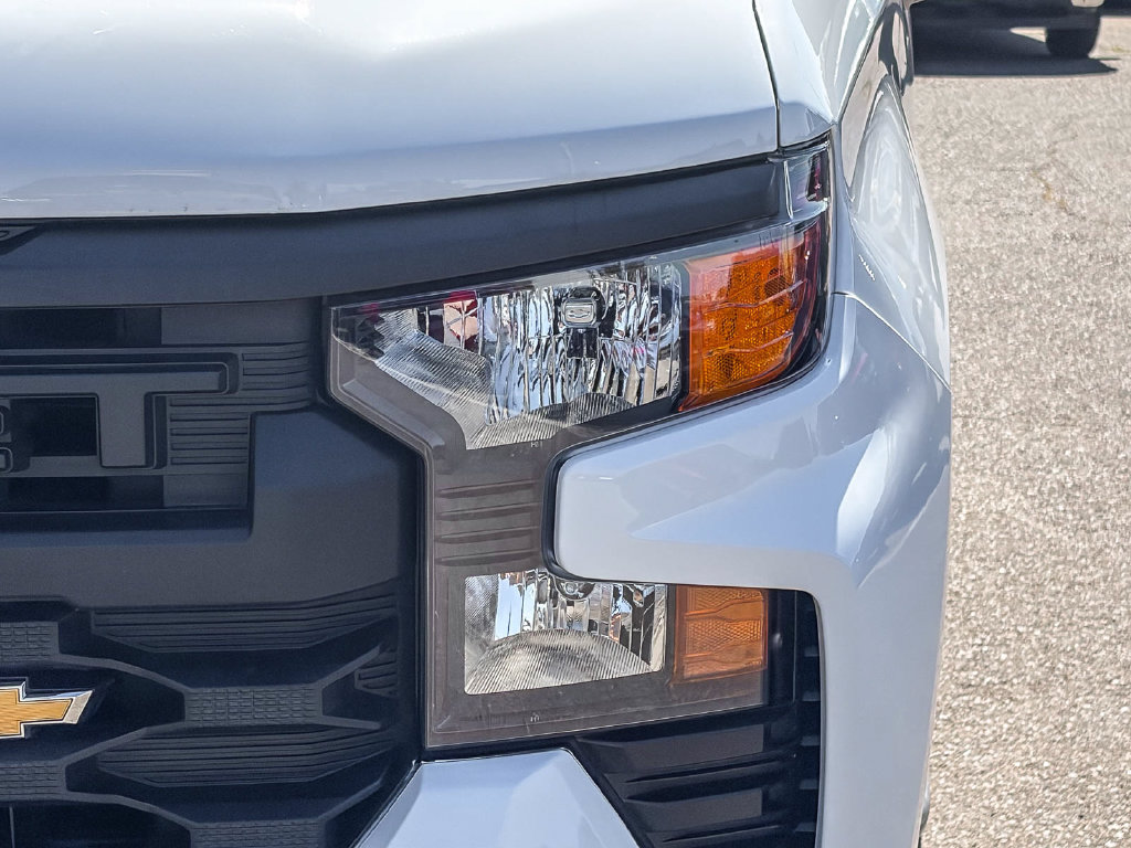 Used 2025 Chevrolet Silverado 1500 W/T RWD image 7