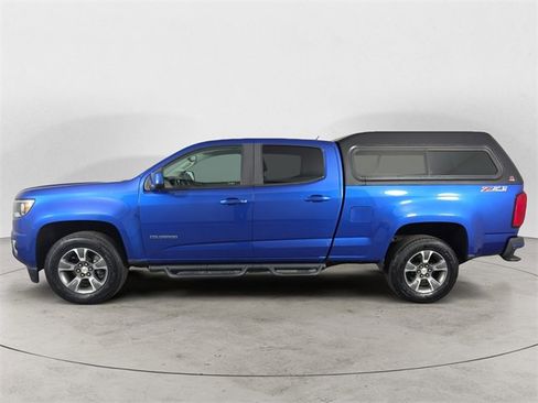 Used 2018 Chevrolet Colorado Z71 image 2