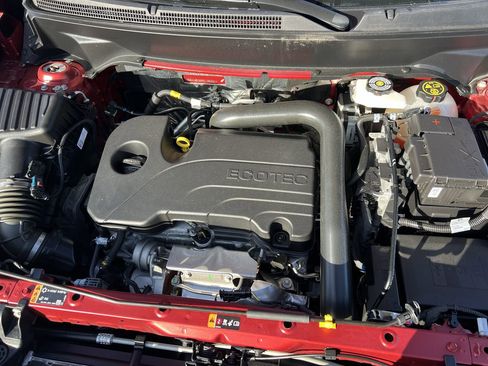 Used 2024 Chevrolet Equinox RS w/ LPO, Floor Liner Package image 35