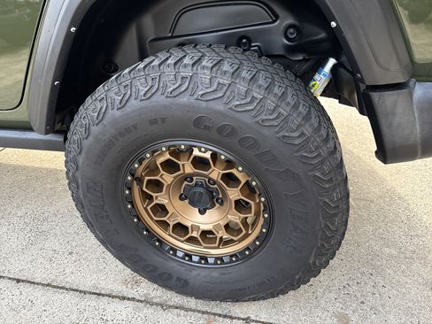 Used 2022 Jeep Wrangler Unlimited Sport image 24