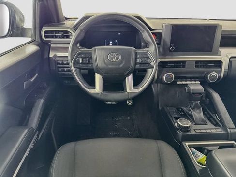 Certified 2025 Toyota Tacoma TRD Sport AWD/4WD image 22