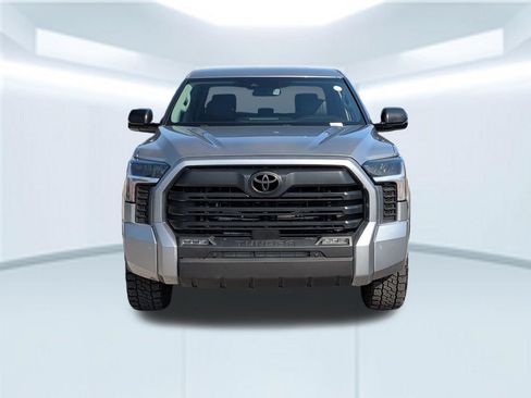 Used 2024 Toyota Tundra SR5 w/ SR5 Premium Package AWD/4WD image 10