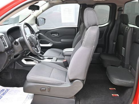 Used 2022 Nissan Frontier SV RWD image 30