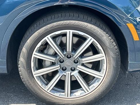 Used 2018 Audi Q7 2.0T Premium Plus AWD/4WD image 10