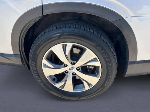 Used 2025 Subaru Ascent Premium AWD/4WD image 6
