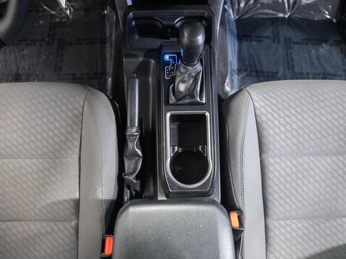 Used 2022 Toyota Tacoma SR w/ SR Convenience Package RWD image 22