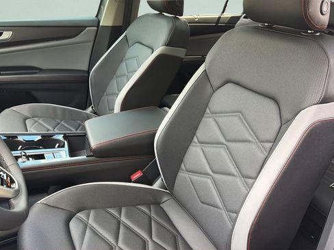 New 2026 Volkswagen Atlas Peak Edition AWD/4WD image 26
