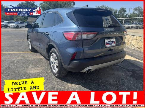 Used 2020 Ford Escape S image 3