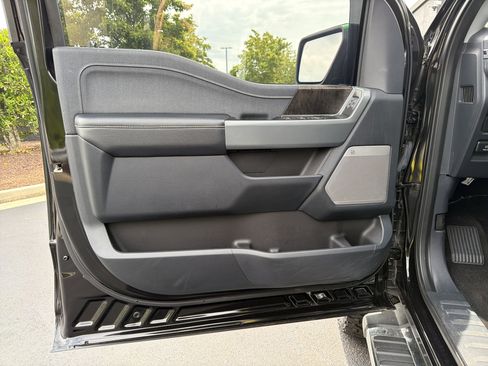 Used 2022 Ford F150 Lariat AWD/4WD image 24