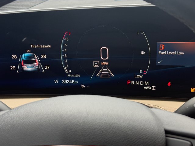 Certified 2024 Cadillac XT4 Luxury AWD/4WD image 25
