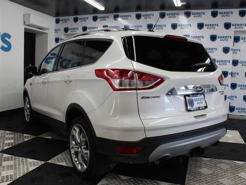 Used 2015 Ford Escape Titanium w/ Equipment Group 301A AWD/4WD image 2