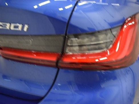 New 2026 BMW 330i xDrive Sedan w/ M Sport Package AWD/4WD image 12