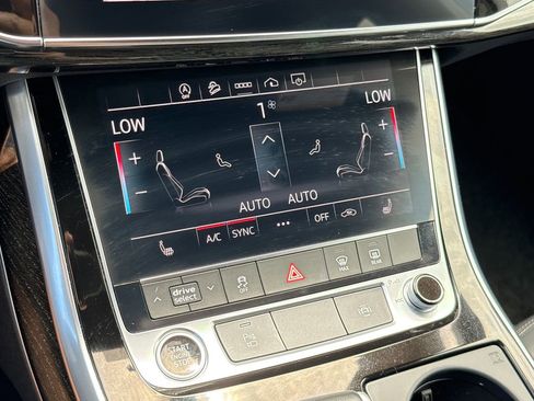 Used 2025 Audi Q7 2.0T Premium w/ Convenience Package image 23